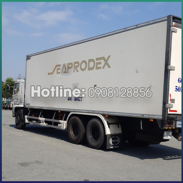 Cho thuê xe tải công nghiệp chở hàng
